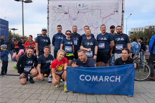 4 starty, 2 wielkie areny i ponad 40 biegaczy. Jak jesień rozruszała ekipę ComarchOnRun 